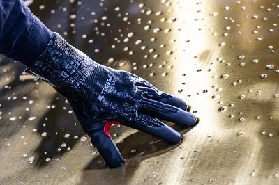 Schnittschutzhandschuhe TEGERA Oil Grip 8858